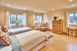 Photo 28- click for photo gallery